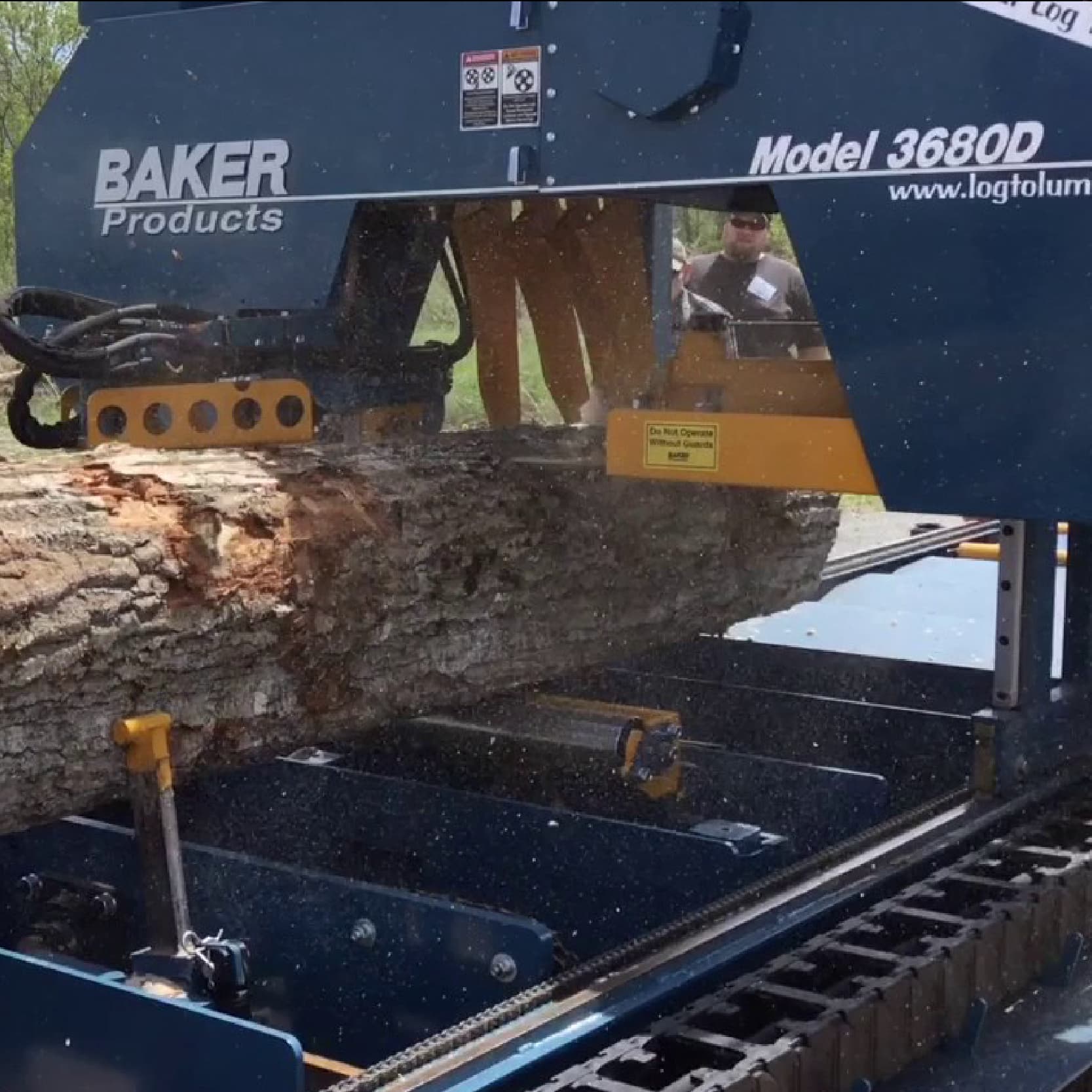 Baker Products Saw cutting tree